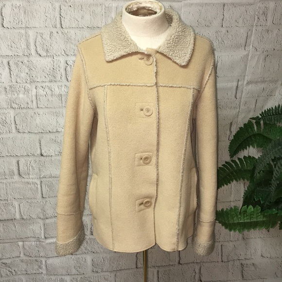 Old Navy Jackets & Blazers - Old Navy faux shearling coat